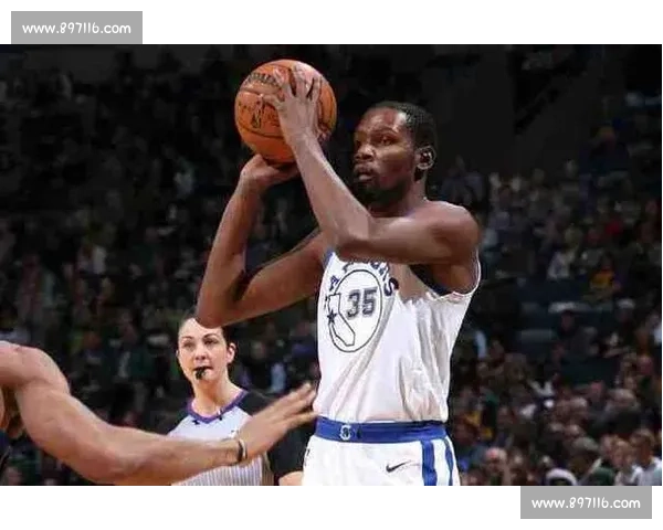 基于篮球效率值的全面分析与球员表现评价方法研究